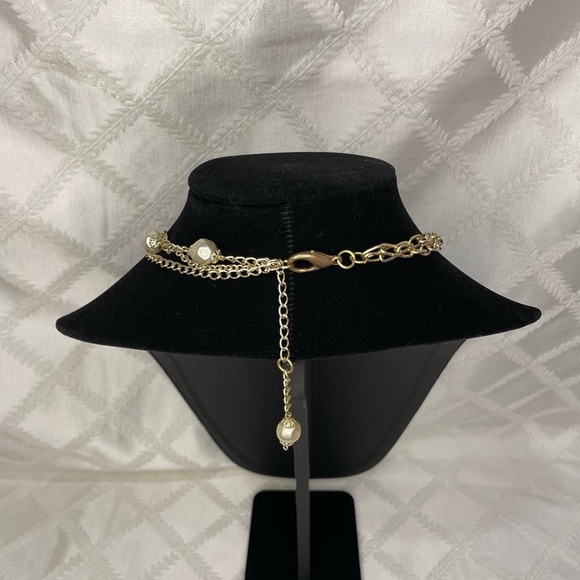 Elegant Gold Tone and Pearl Women's Handmade Vintage Necklace - Picture 2 of 3